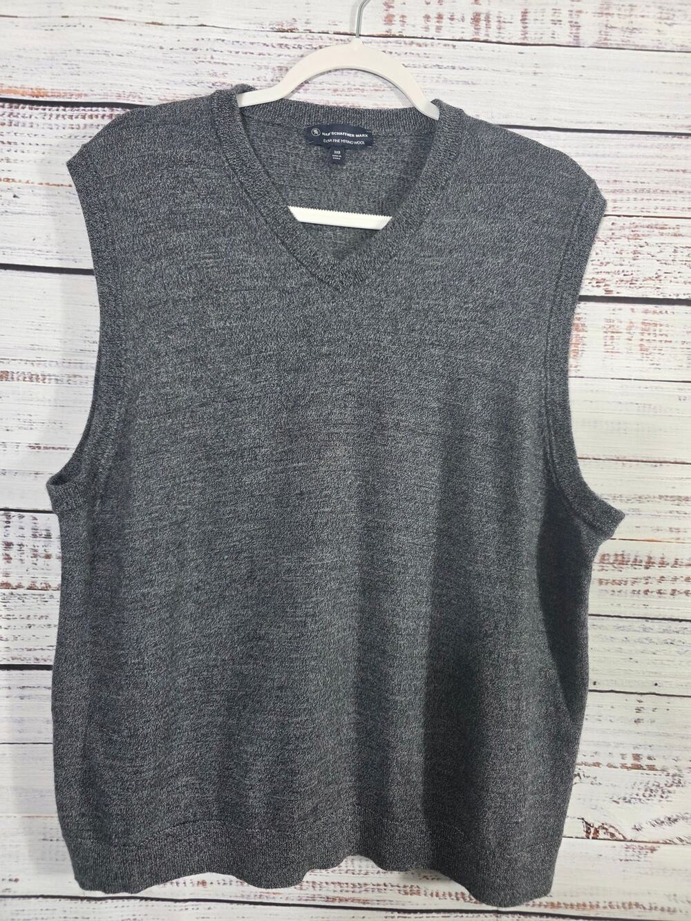 Hart Schaffner Marx 3XB Extra Fine Merino Wool Gray V-Neck Sweater Vest BigTall